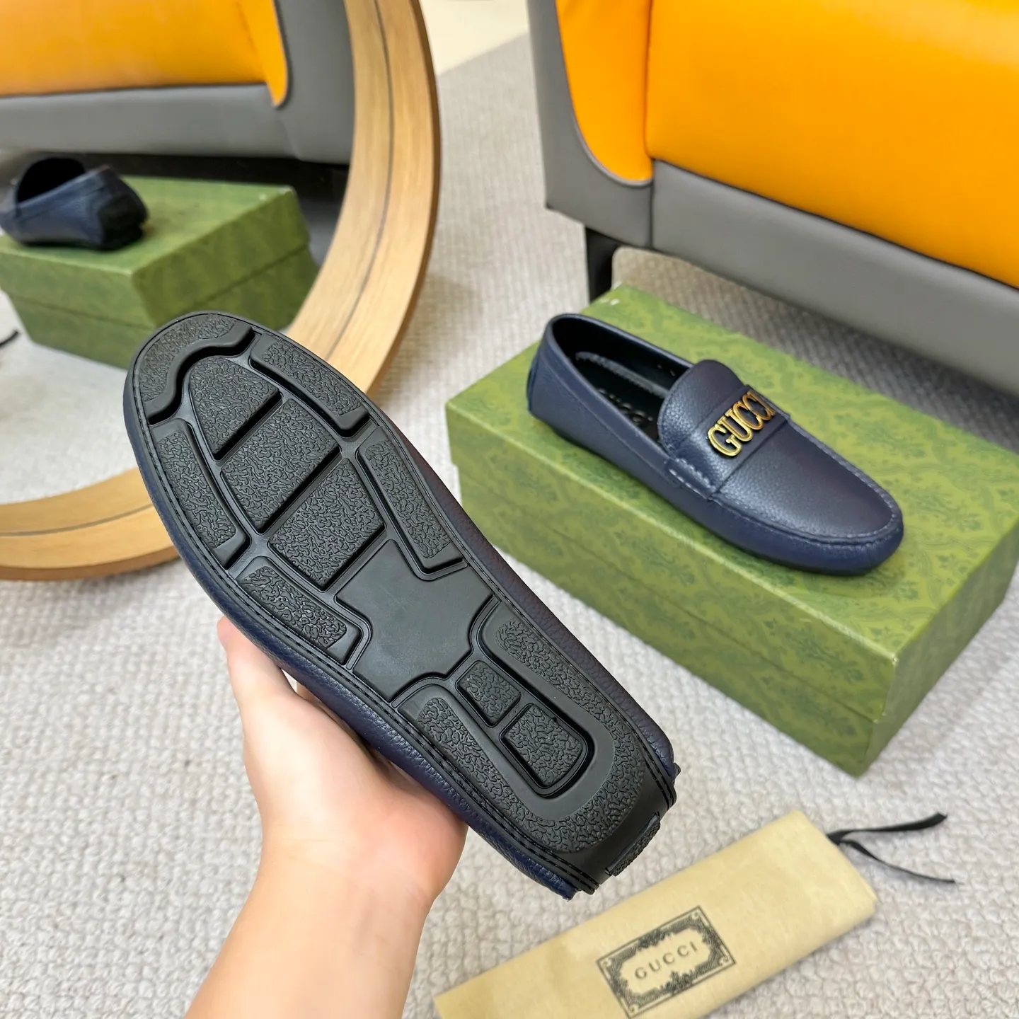 Men's shoes 💰420 (Yangli) Gucci* - the top version of Gucci classic beanie shoes! It is made of imported original cowhide and has a comfortable first layer of sheepskin lining! Original wear-resistant rubber outsole! High quality products! Size 38-46, with shoe dial, cloth bag, card
